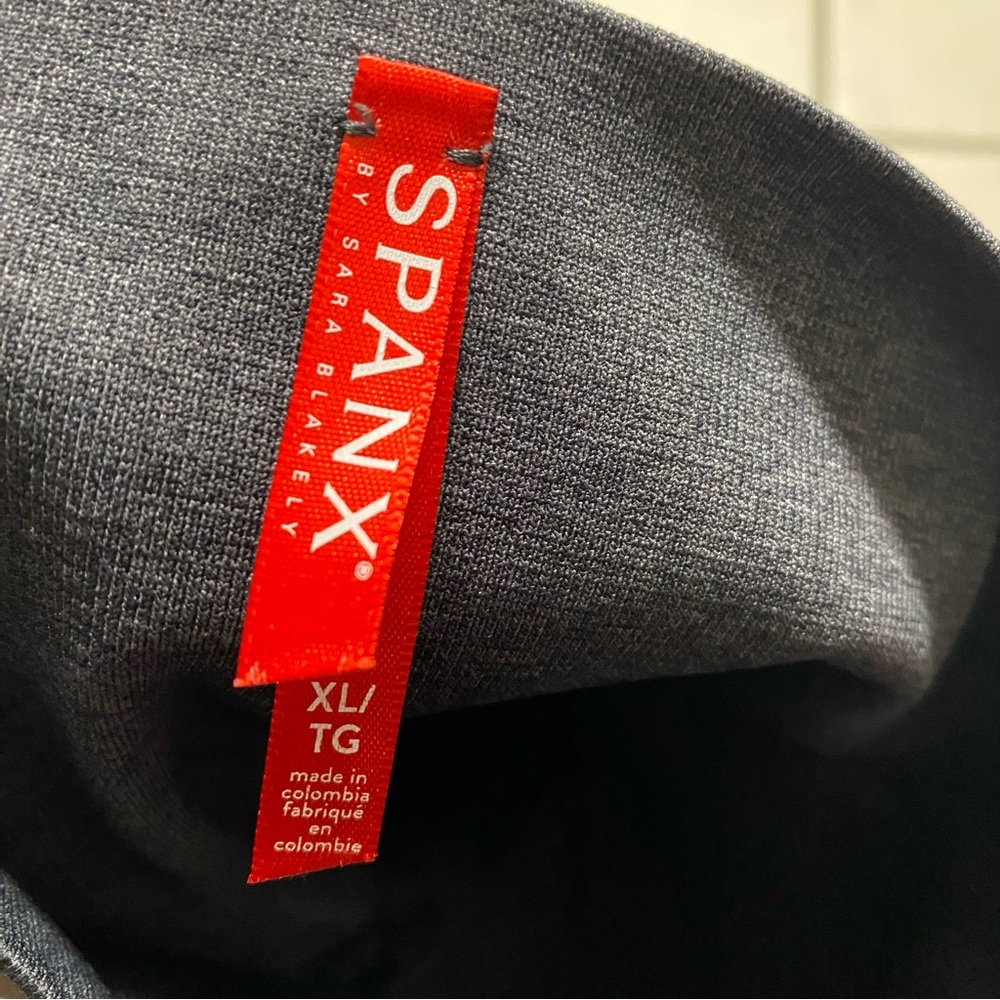 Spanx Womens Gray Wide Waist Soft Stretch Athleisure Workout Leggings Size XL - Picture 4 of 7